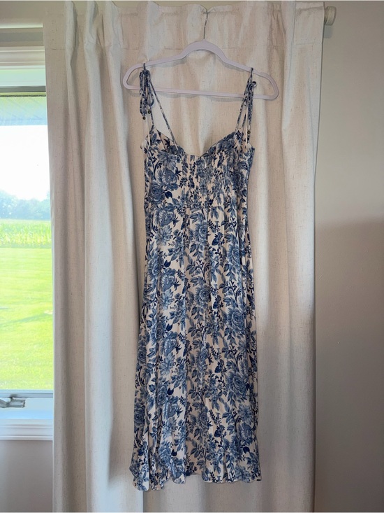 Petal & Pup Dresses & Skirts - Petal & Pup Blue and White Floral Midi Sundress